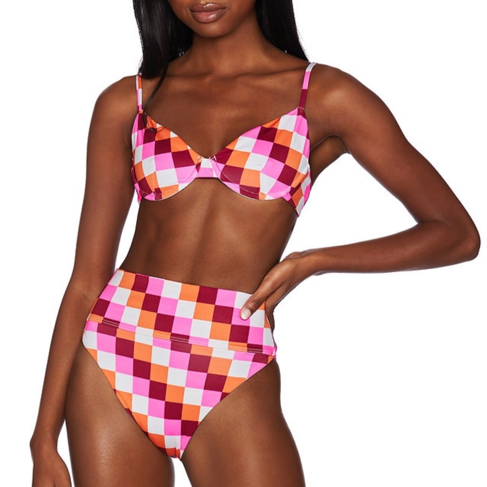 NWT - Beach Riot Camilla top and Highway bottom in “Sangria Checkers” (M)